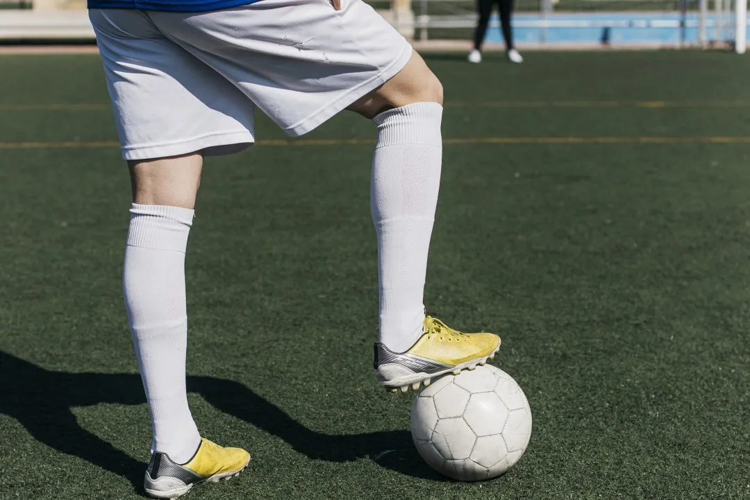 Football athlete knee injury and sports medicine care